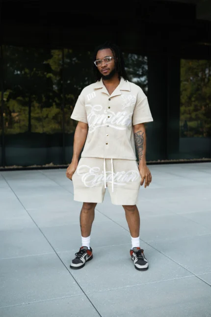 Mixed Emotion Cream Signature Shorts g